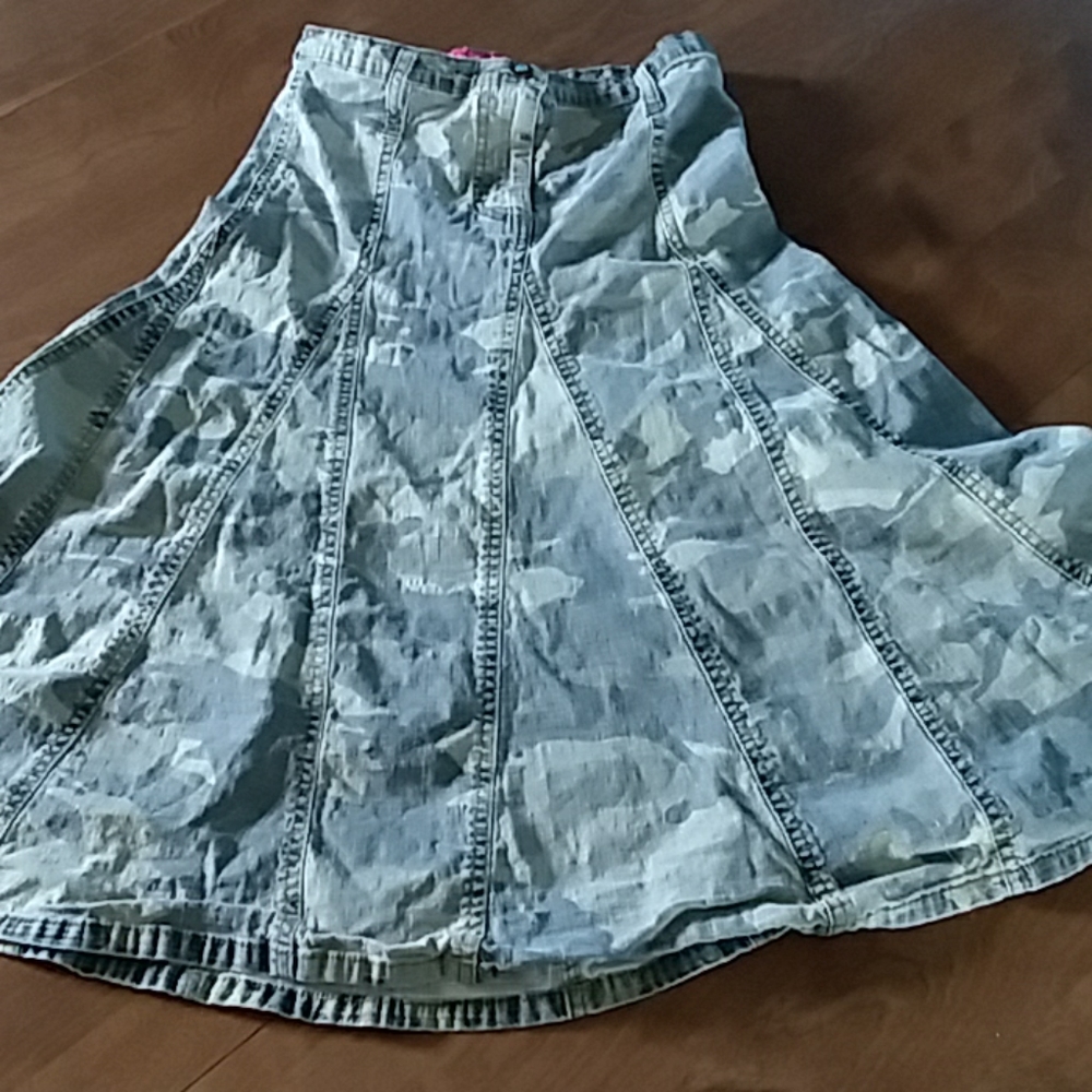 Skirt